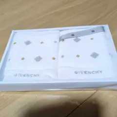 GIVENCHYハンドタオル