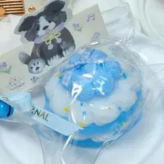 ブルー ケーキ型 スクイーズ