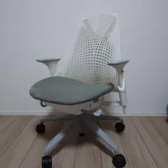 Herman Miller (ハーマンミラー) セイルチェア　白