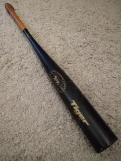 ミツワタイガー　硬式バット　Jグリップ　82cm　900ｇ　マッドブラックのサムネイル