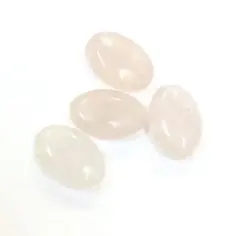 550. オーバル型 小判型 形もお色も可愛い♡ローズクォーツ