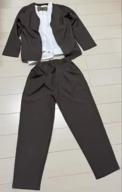 極美品　riziere ノーカラージャケットセットアップ　4点セット　160