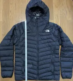 ノースフェイス　軽量　ダウンジャケット　サンダーフーディ メンズM