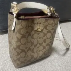 COACH ショルダーバッグ ゴールド/ベージュ