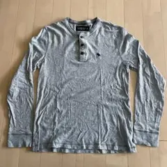 美品！Abercrombie&Fitch ヘンリーネック ロンT アバクロ 長袖