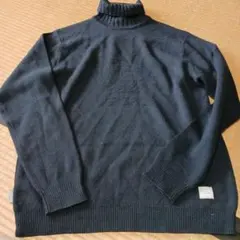 お値下げしました。ダークブルー タートルネックニット