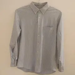 UNIQLO　ストライプ ボタンダウンシャツ