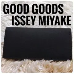 ✨️美品✨️グッドグッズ　イッセイミヤケ　コインケース　ブラック　軽素材