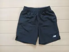 new balance ブラックショートパンツ XS