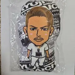 関口メンディー サイン入りミニクッション - メルカリ