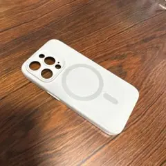 ESR iPhone15pro用ケース MagSafe対応