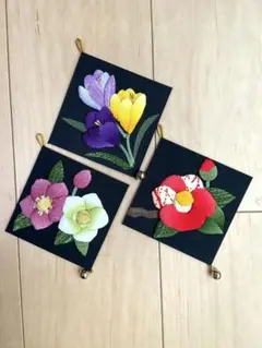 ハンドメイド押し絵　冬の花3連タペストリー