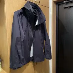 ⭐️期間限定⭐️デサント　ALLTERRAIN ダークパープル マウンテンパーカー