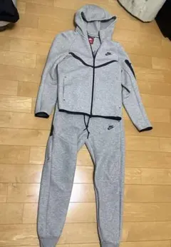 NIKEテックフリース　セットアップのサムネイル