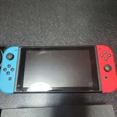 Nintendo Switch 本体 青/赤