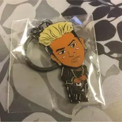 ELLY 首振り HiGH&LOW