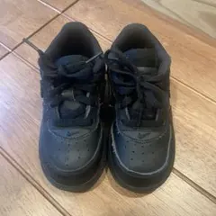 Nike Air Force 1 ブラックスニーカー