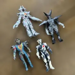 ウルトラマン 怪獣 ソフビ フィギュア 4体セット④のサムネイル
