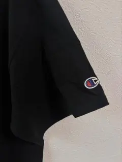 Champion ブラック Tシャツ