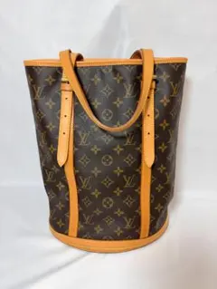 ✨LOUIS VUITTON✨バケットGM✨モノグラム✨ショルダーバッグ✨ モノグラム バケットGM 詳細情報とお値段【ルイ・ヴィトン・ナビ！】