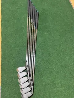 【週末値下げ】 DGx100 ツアーイシュー シャフト(5〜P)6本セット 2025年最新】ダイナミックゴールド ツアーイシュー x100の人気