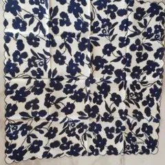 GIVENCHY　ハンカチ　新品未使用