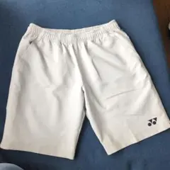 ヨネックス ライトグレー ハーフパンツ　М