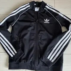 adidas トラックジャケット　ジャージ　130