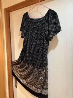 ドット柄スクエアネックチュニックのサムネイル