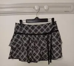 しまむら　フリルミニスカート