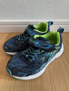 Item thumbnail for item 6f6c95fc-bb60-4cad-ae46-22b2c6f19c54