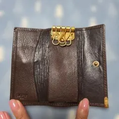 LOEWEレザーキーケース 茶色のサムネイル