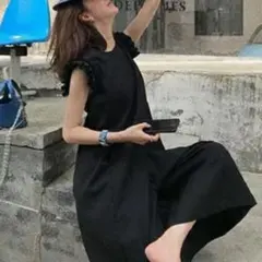 フリル付きオールインワンラッシュガード