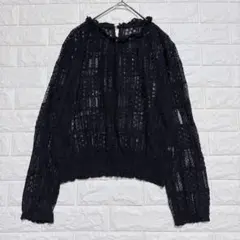 レトロガール　黒レースプルオーバー　ショート丈ブラウス　シースルー　シャーリングのサムネイル