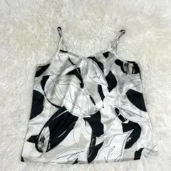 超美品✨rienda✨モノトーン リーフ柄 キャミソール✨Ｆサイズのサムネイル