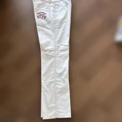 ホワイトストレートレッグパンツ