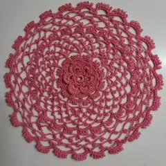 【423 レース編み ドイリー ピンク　 約17cm