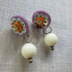 Item thumbnail for item 9a4c1077-34c5-4d58-807a-a4f75f920f3c