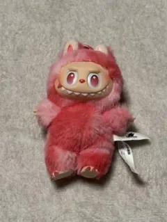 LABUBU THE MONSTERS Big into Energy ピンク