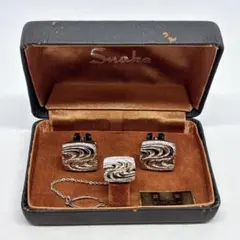 Item thumbnail for item 7537d839-5333-412e-8ee9-068b87b2188a