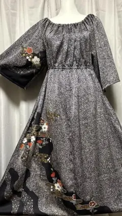 着物リメイク　Ａラインロングワンピース（正絹）リボンベルト付き