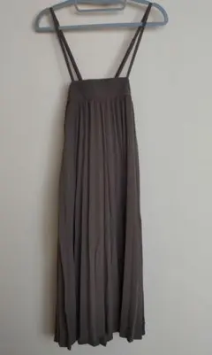 GU プリーツ サスペンダーつきスカート Sサイズ ブラウン