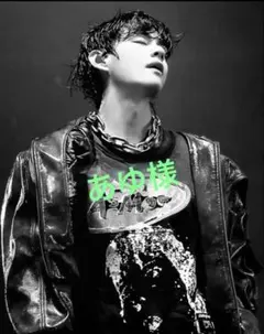 テテ　アクリルチケットキーホルダー新品•未使用