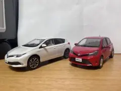 vitz後期 シルバー & vitz RS ブルーメタリック系 ミニカー2台 - メルカリ
