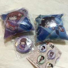 くら寿司 コナン 灰原哀　クッションチャーム　２個& 缶バッジ １個セット