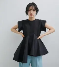 アダムエロペ フリルペプラムカットソーのサムネイル