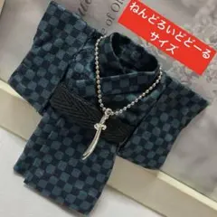 【ハンドメイド】ねんどろいどどーるサイズ着物/浴衣+帯+剣チャーム/市松模様/緑のサムネイル