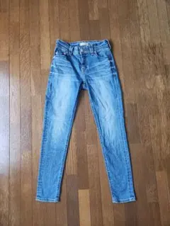 YANUK PATRICIA ヤヌーク パトリシア スキニー デニム