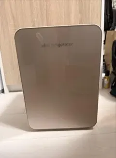 ポータブル 車載ミニ冷蔵庫 小型 冷温庫 10lのサムネイル