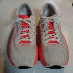 ASICS S4 ランニングシューズ ホワイト/オレンジ